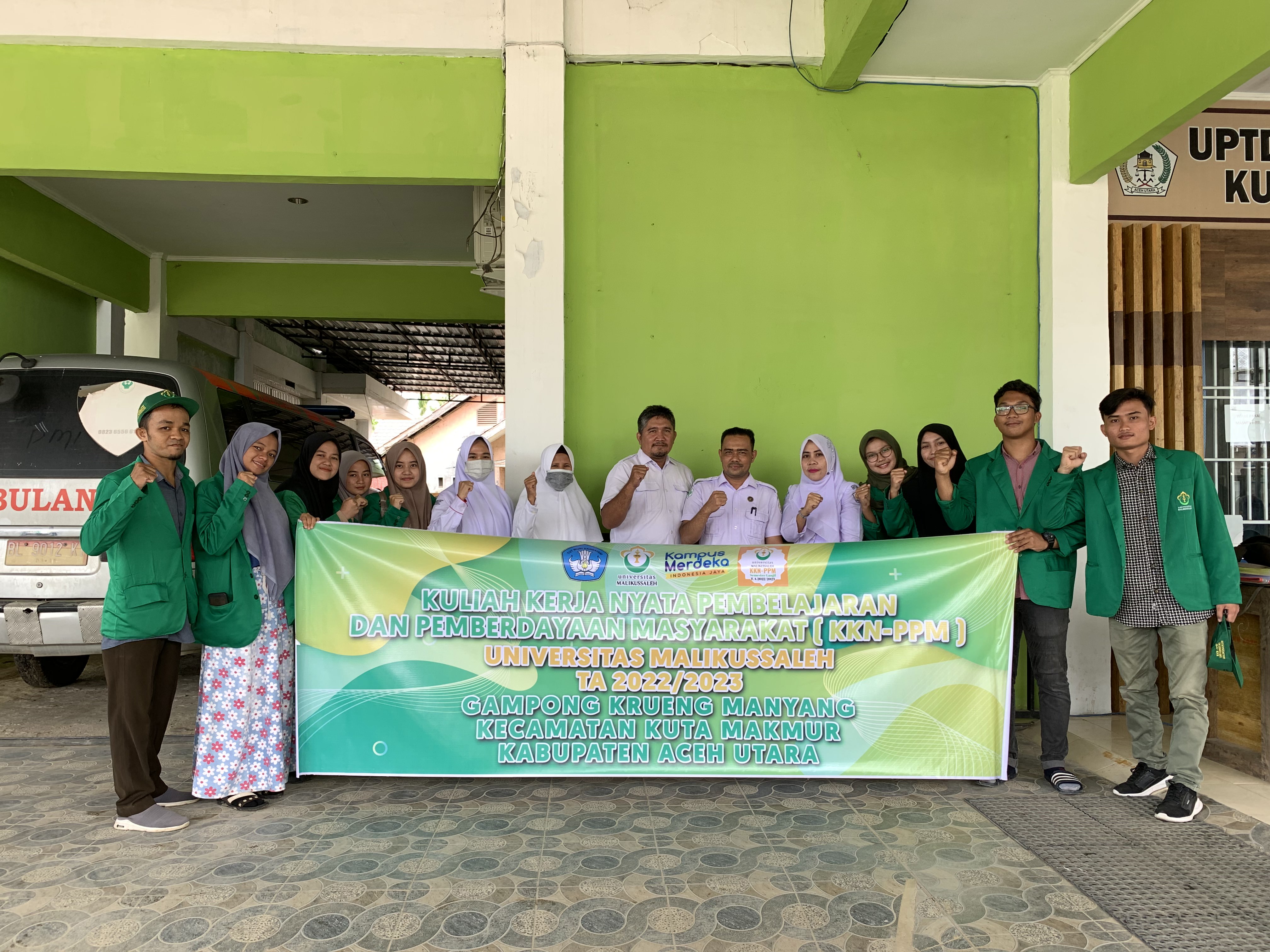 Mahasiswa KKN 23 Sosialisasi Pencegahan Stunting di Puskesmas Kuta Makmur